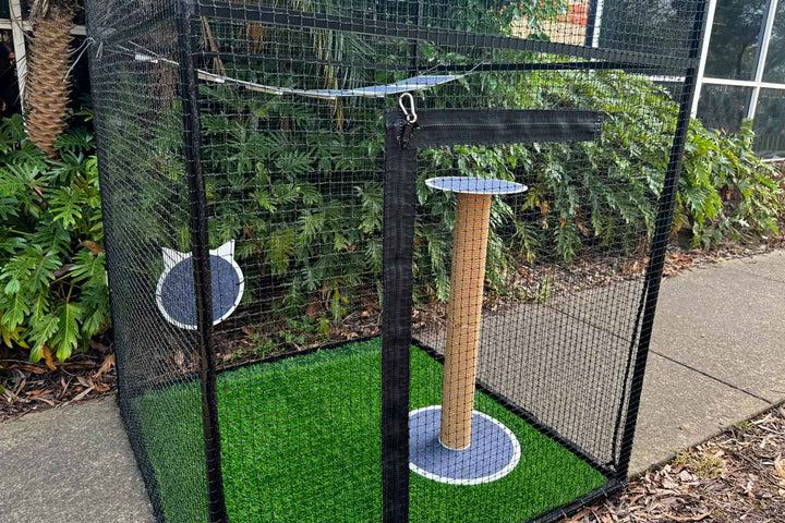 Catnets SKYWALKS Cat Climbing System Skywalks Outdoor Cat Scratching Tower