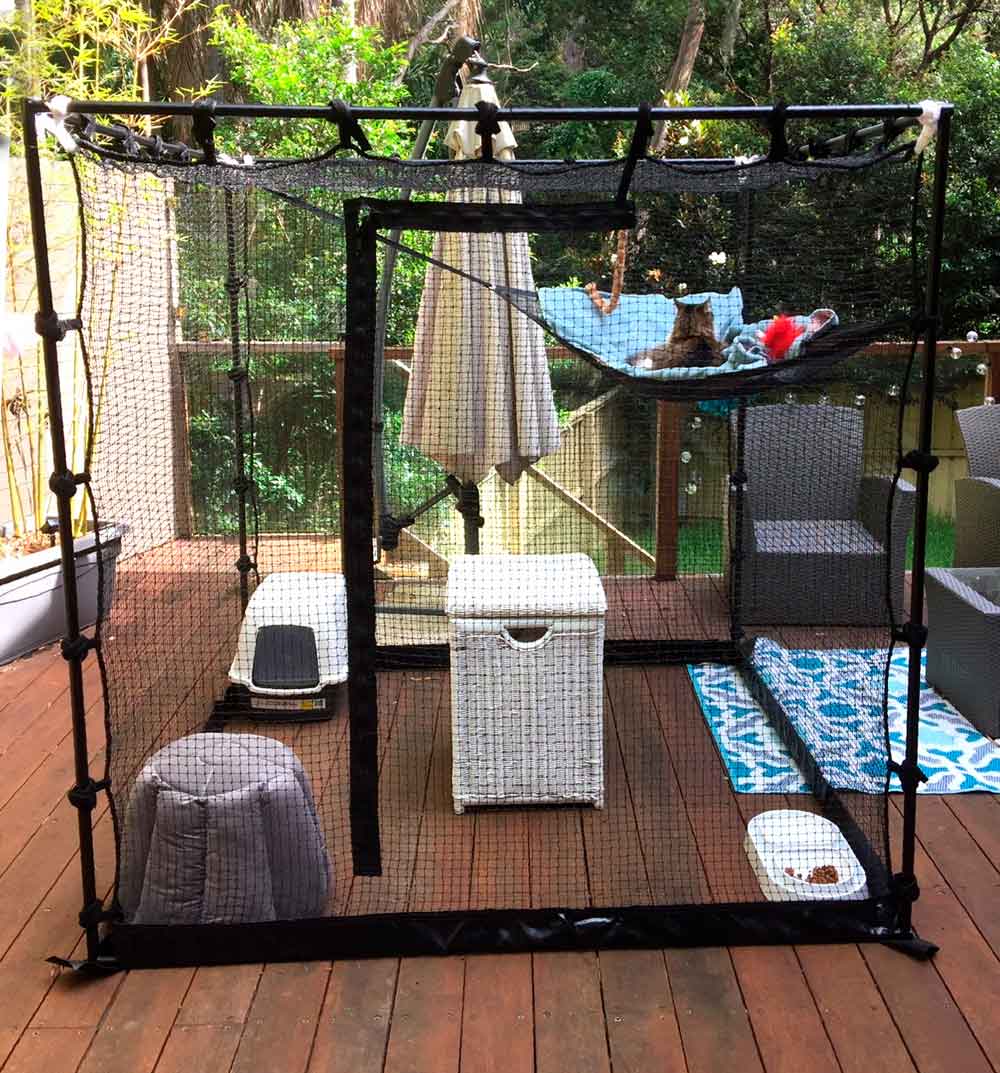 Premium Portable Cat Enclosure 1.8m